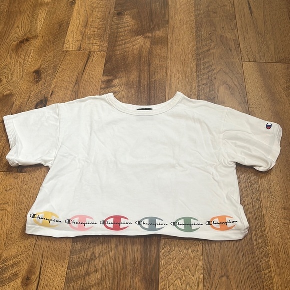 Champion Tops - Champion Woman’s White Tee Size S